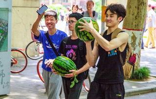 桂林高校吃瓜,桂林高校美食风云录